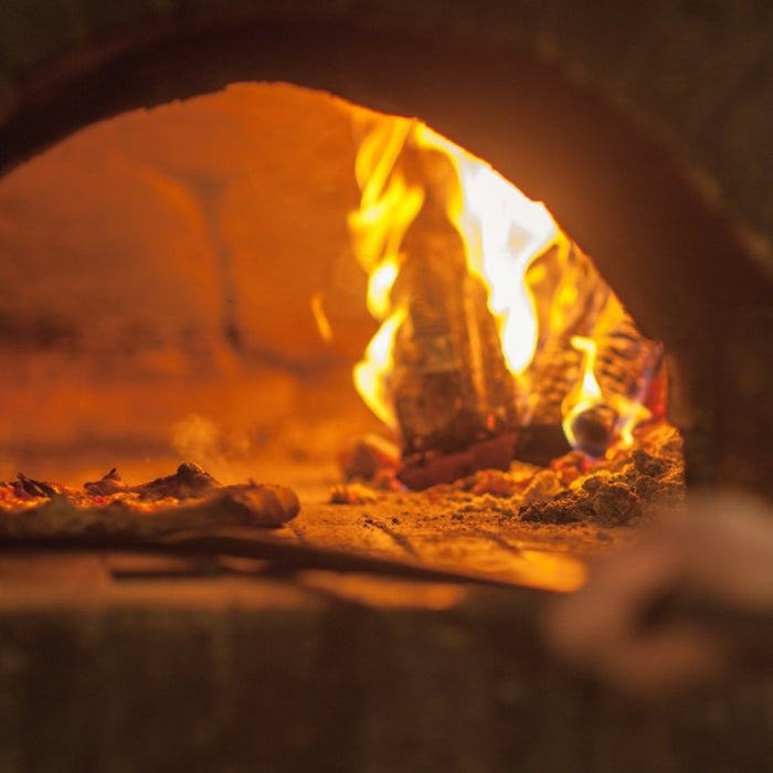 Gas vs Wood Fired Outdoor Pizza Ovens: Which is Best for You? - Stono Outdoor Living