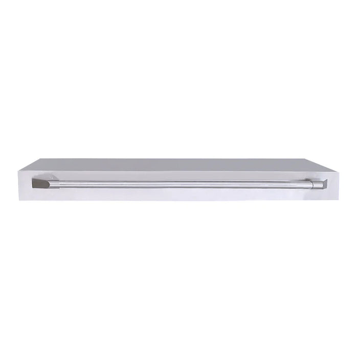 Stono Outdoor Living A sleek Le Griddle OMLLID105 stainless steel lid, designed for GFE105 and OML105/OML105C, keeps your 105 griddles or accessories organized and protected.